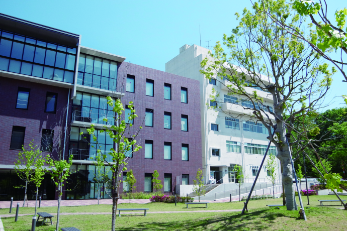 湊川短期大学の雰囲気1
