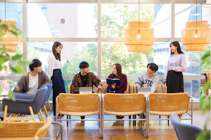 中央学院大学の雰囲気2