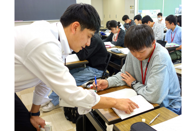 大原法律公務員専門学校　浜松校の雰囲気1