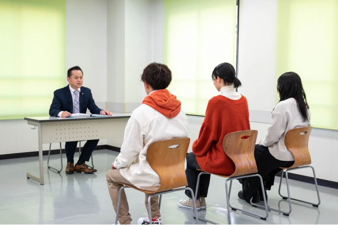 大原公務員専門学校 福岡校の雰囲気3