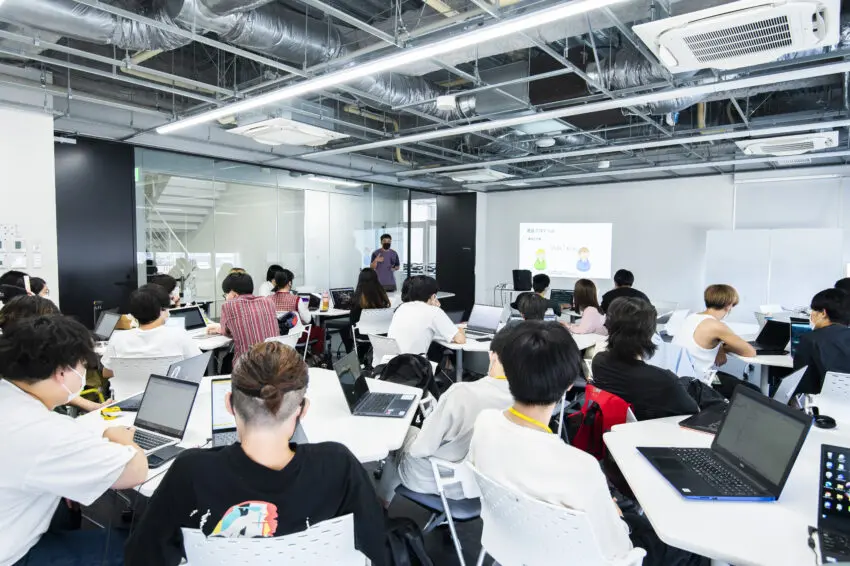 情報経営イノベーション専門職大学の雰囲気1