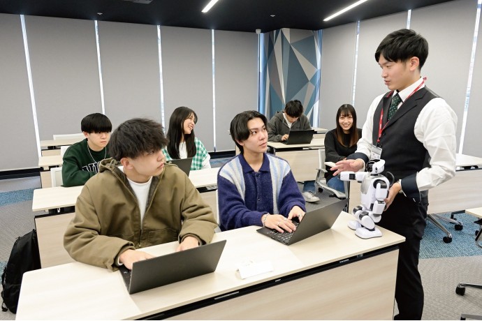 大阪情報ITクリエイター専門学校の雰囲気3