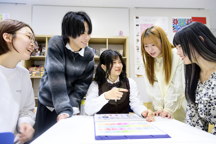 トライデント デザイン専門学校の雰囲気1