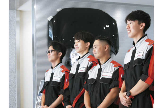 専門学校麻生工科自動車大学校の雰囲気2