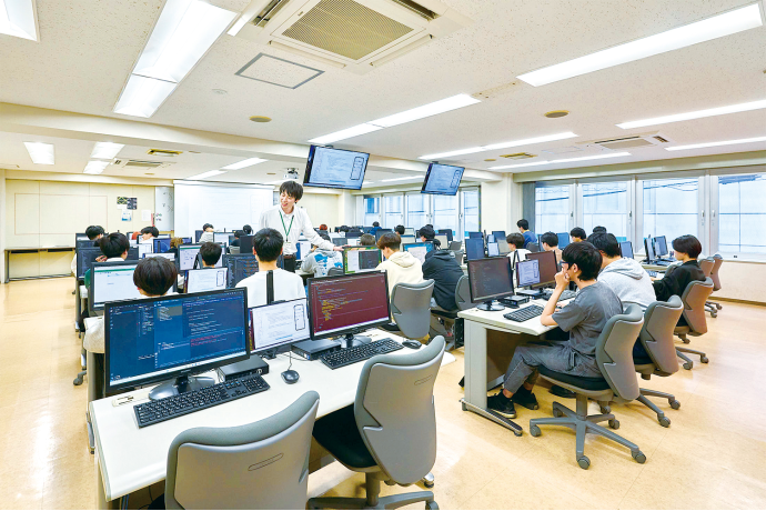 日本電子専門学校の雰囲気3