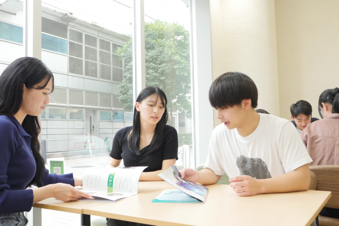 【学校法人立志舎グループ】東京ITプログラミング＆会計専門学校名古屋校・東京法律公務員専門学校名古屋校・名古屋動物専門学校の雰囲気1